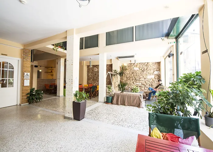 Safestay Athens MonastirakiHostal